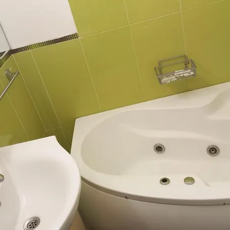 Pensiune Aviatorilor Economic Low Cost Bucureşti