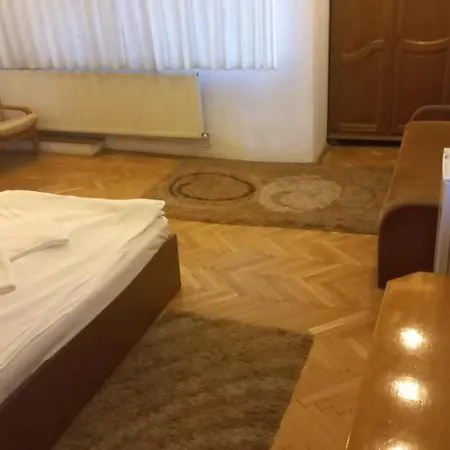 Aviatorilor Economic Low Cost Bucarest